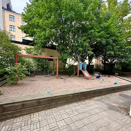 Modern Two-room Flat With Balcony Near Metro Helsinky